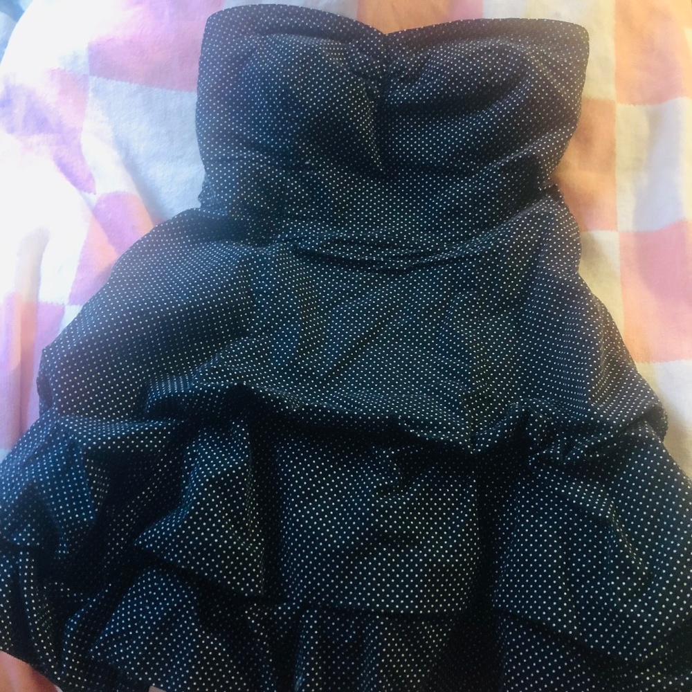 Polkadot classic Dress with sweetheart neckline and ruching stretchy